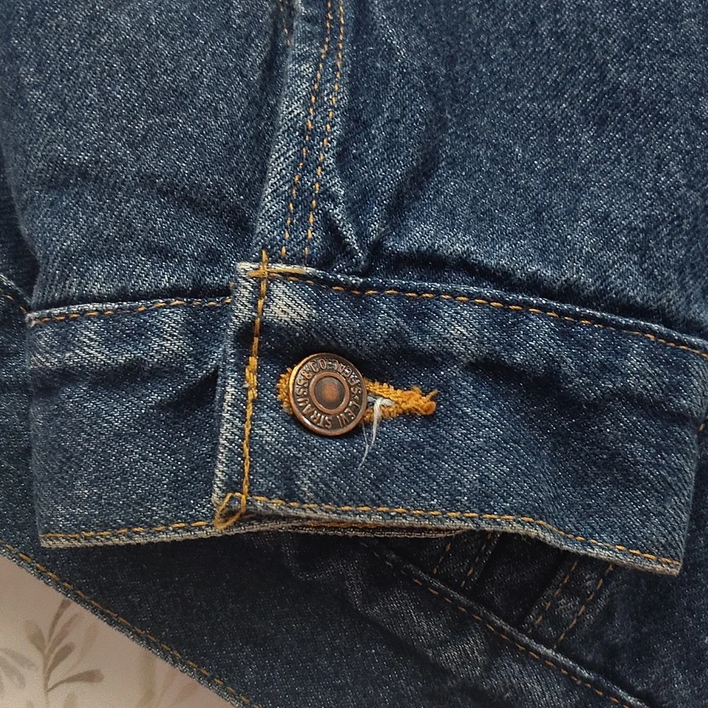 VINTAGE LEVI STRAUSS & CO. MENS WOOL LINED JEAN JACKET - Picture 3 of 16